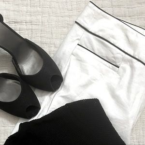 NWOT WHBM White Casual Pants